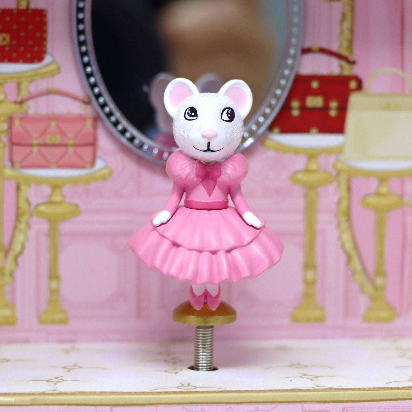 Claris Musical Jewellery Box