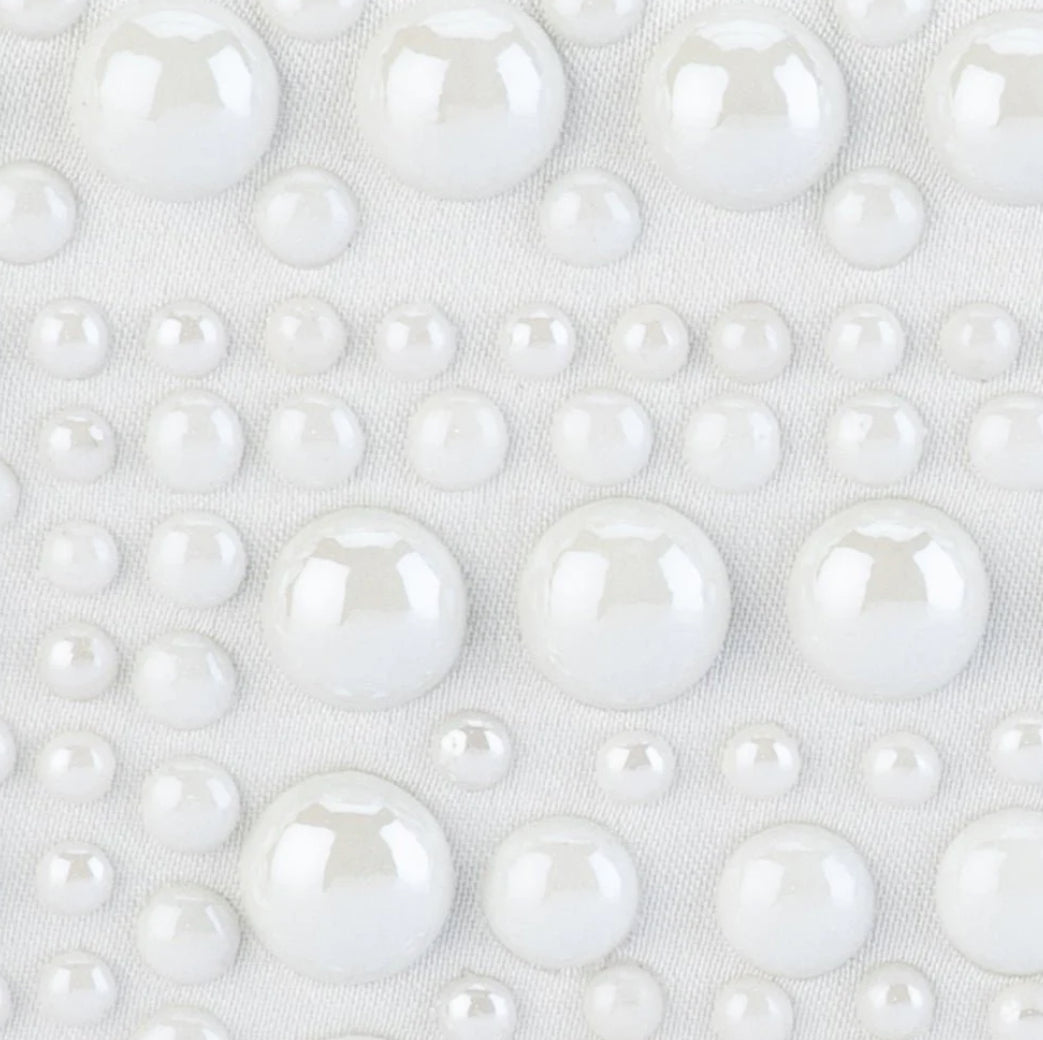 Ari Hotfix Clutch - White