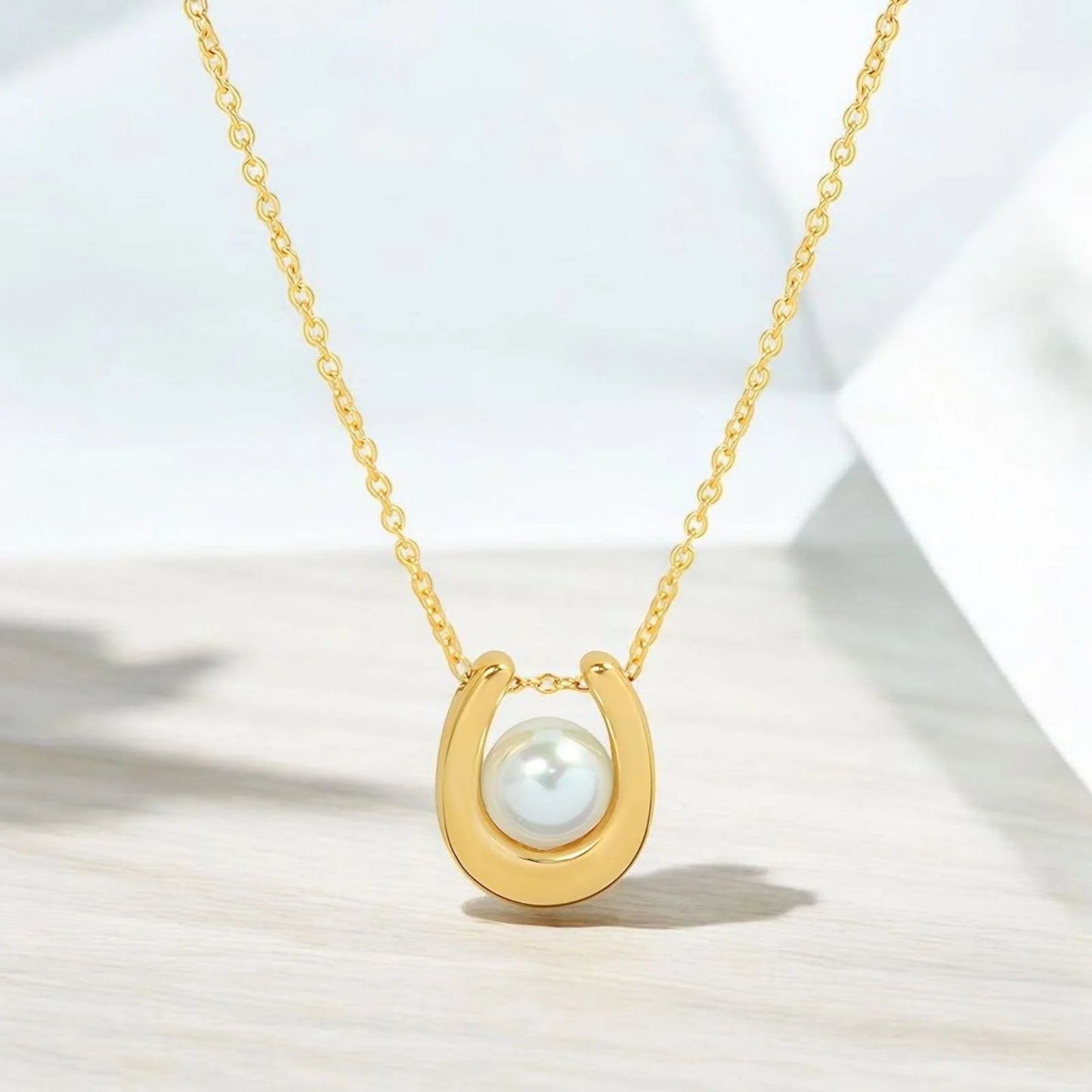 18K Daisy Necklace