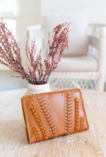 Arlow Leather Clutch