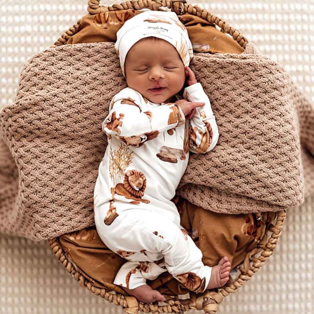 Unisex Organic Knotted Beanie - Lion