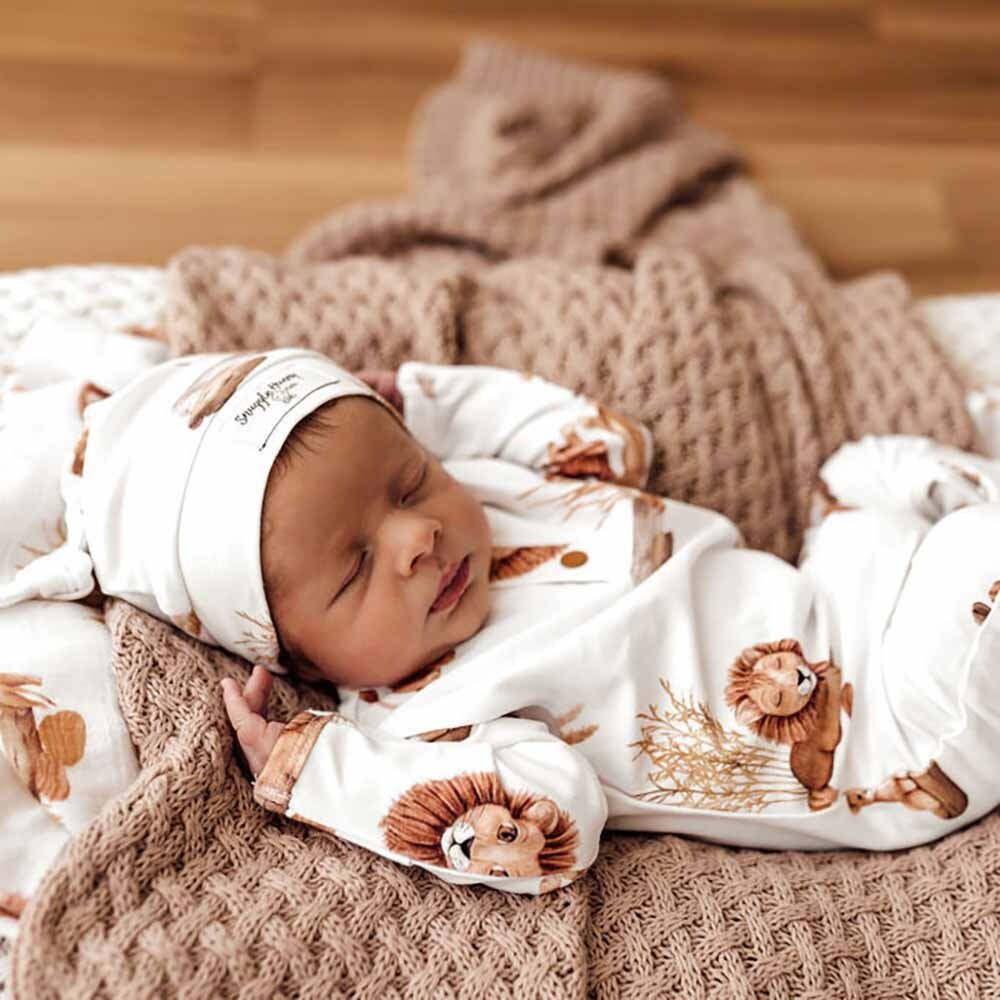 Unisex Organic Knotted Beanie - Lion
