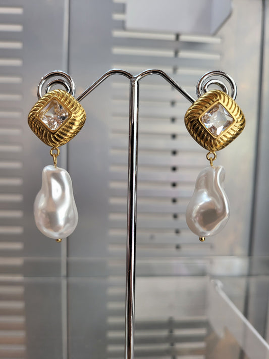 Monroe Earrings