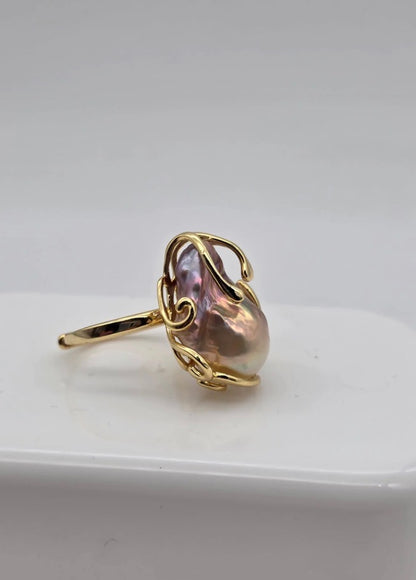 Amara Ring - 18K Gold with Freshwater Baroque Pearl