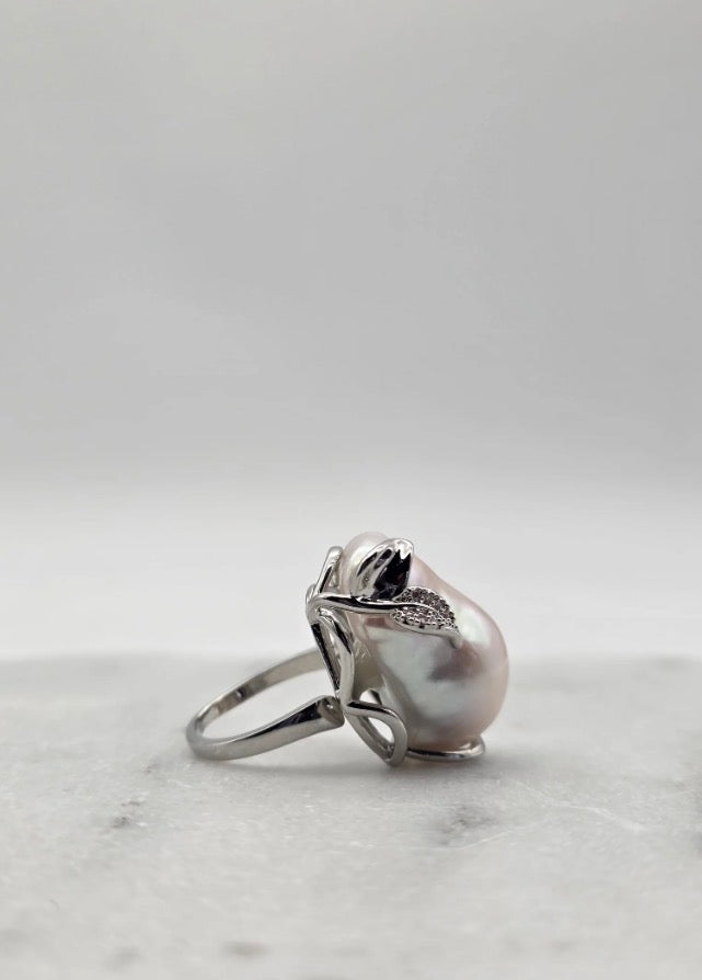 Jaspen Ring - Silver with Freshwater Baroque Pearl