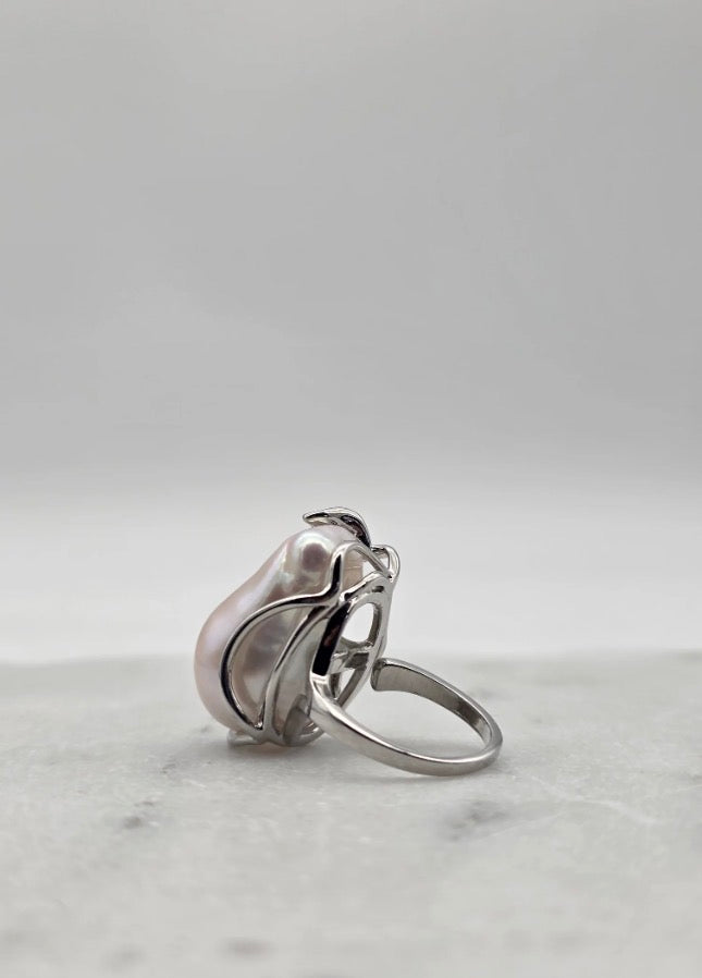 Jaspen Ring - Silver with Freshwater Baroque Pearl