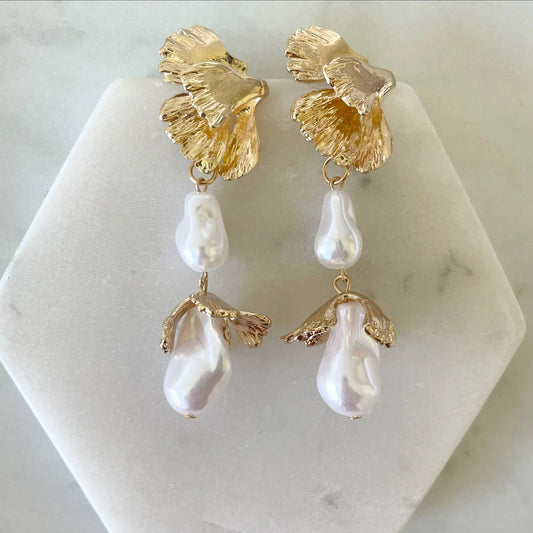 Fleur Gold Earrings