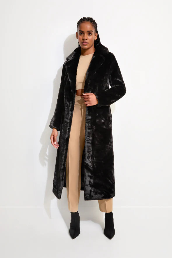 Raven Coat - Black