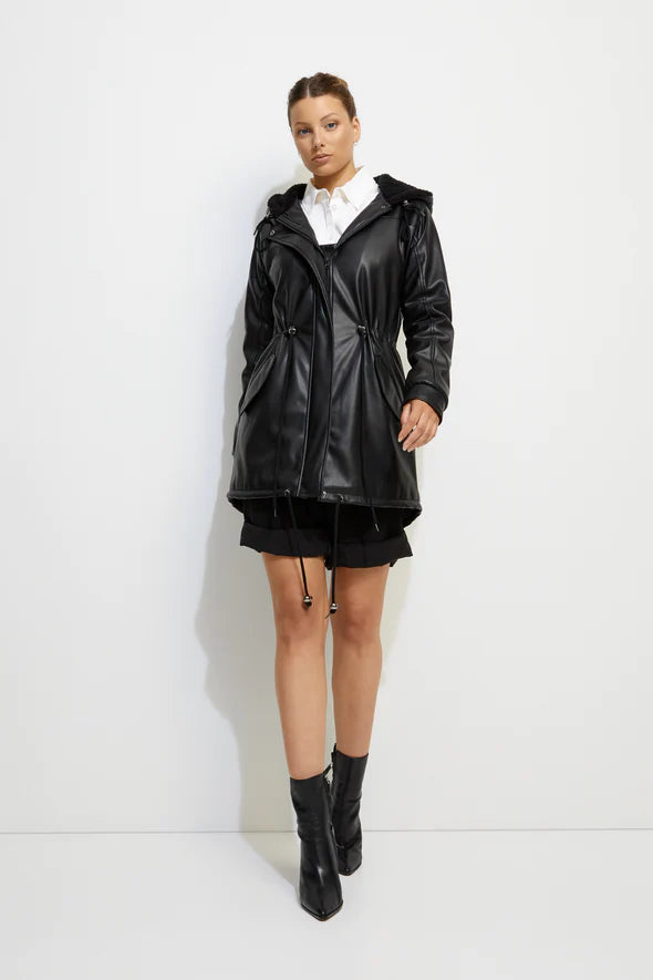 Wet and Wild Jacket - Black